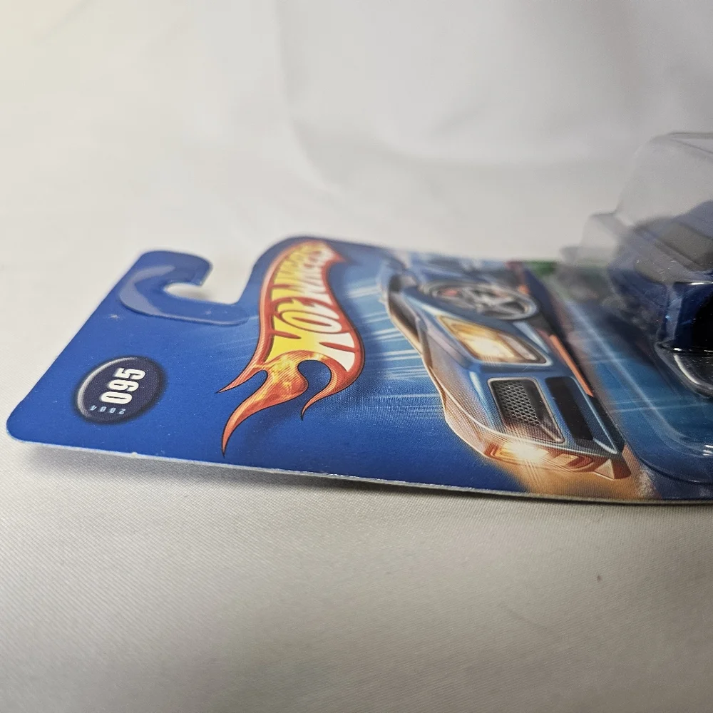 Hot Wheels 2004‎ First Editions 95/100 Fatbax 2005 Corvette Original Packaging